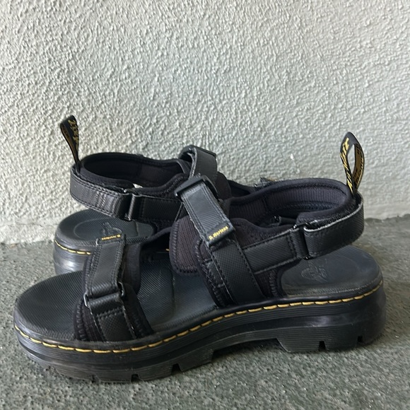 Dr. Martens Black Forster Sandals Size 7 Men's 8 Women's Gorpcore Grunge Goth - Picture 6 of 9